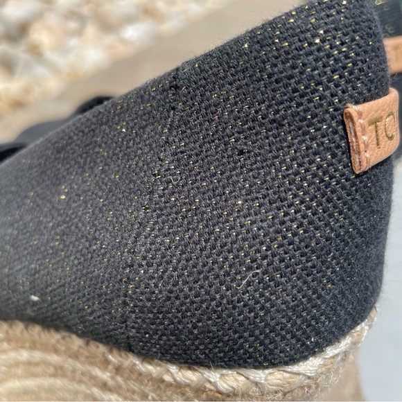 Toms Open Toe Black Wedges, Size 8.5 - Picture 5 of 5